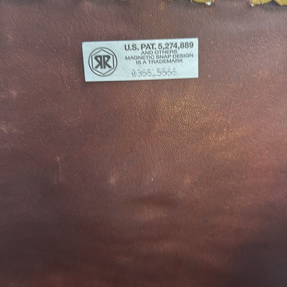 BROWN AND YELLOW LEATHER HAND BAG DETAILS ARE UNIQUE AND CHIC MADE IN PARAGUAY - Picture 7 of 13